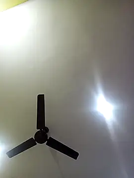 Slim-neha online show from March 17, 2026, 10:57 pm