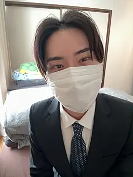 huto 0513 online show from March 12, 2026, 3:12 am