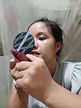 Snapshot of Pretty-haert chatting on August 6, 2026, 1:06 pm Pretty-haert online show from August 6, 2026, 1:06 pm