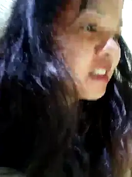 Snapshot of Pretty-haert chatting on June 8, 2026, 1:33 pm Pretty-haert online show from June 8, 2026, 1:33 pm