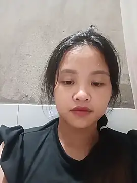 Snapshot of Pretty-haert chatting on June 21, 2026, 3:18 pm Pretty-haert online show from June 21, 2026, 3:18 pm