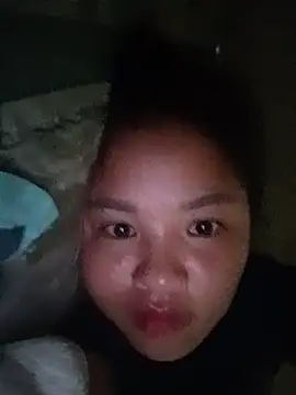 Snapshot of Pretty-haert chatting on June 21, 2026, 1:33 am Pretty-haert online show from June 21, 2026, 1:33 am