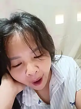 Snapshot of Pretty-haert chatting on July 29, 2026, 3:50 am Pretty-haert online show from July 29, 2026, 3:50 am