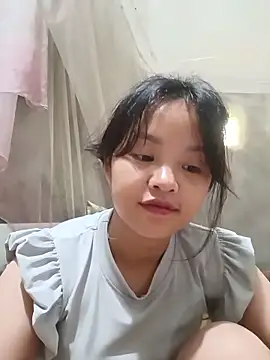Snapshot of Pretty-haert chatting on June 8, 2026, 1:28 am Pretty-haert online show from June 8, 2026, 1:28 am