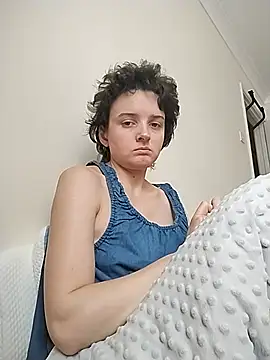 Amy01112 online show from July 1, 2026, 10:26 am