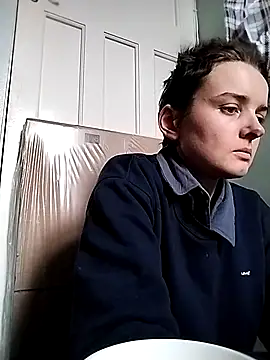 Amy01112 online show from February 8, 2026, 3:21 pm