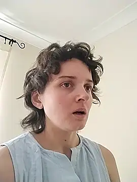 Amy01112 online show from August 3, 2026, 11:38 am