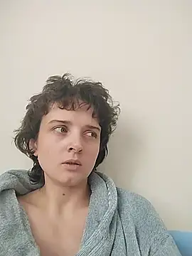 Amy01112 online show from July 25, 2026, 11:38 am