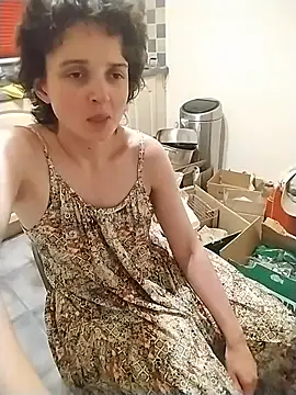 Amy01112 online show from July 7, 2026, 9:40 pm