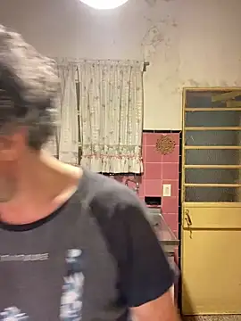 Snapshot of Petebulimia chatting on June 17, 2026, 3:28 am Petebulimia online show from June 17, 2026, 3:28 am