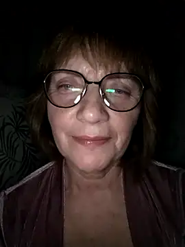 MichelleLove48 online show from March 8, 2026, 7:28 pm