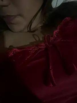 Naughtypreeti online show from January 11, 2026, 6:37 pm