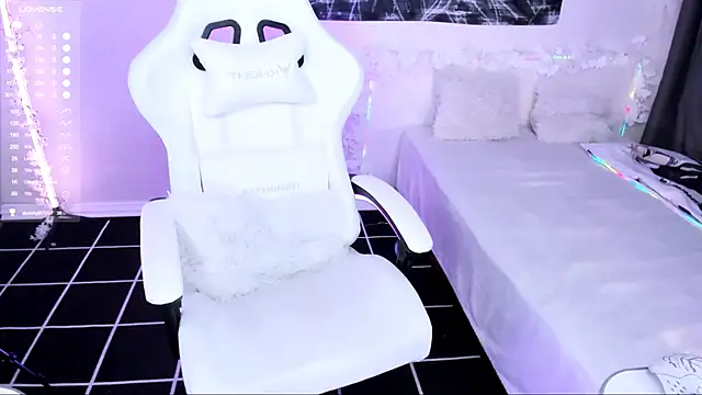 lyric4 online show from January 14, 2026, 12:47 am