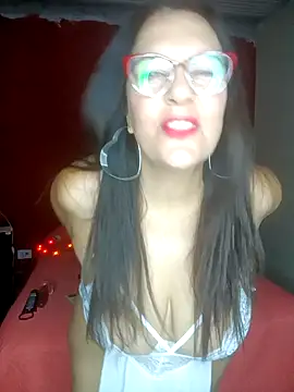 Perradulcee online show from February 3, 2026, 12:10 am