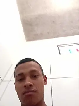 Negok1ng17cm online show from April 25, 2026, 5:10 pm