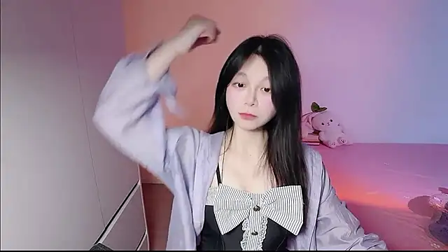 youyou-66 online show from January 18, 2026, 1:03 pm