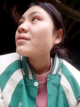 Hilary-123 online show from January 8, 2026, 1:11 am