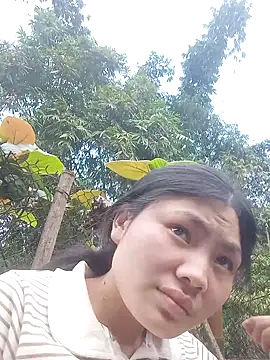 Snapshot of Hilary-123 chatting on March 10, 2026, 5:44 am Hilary-123 online show from March 10, 2026, 5:44 am