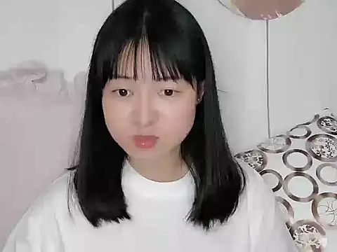 Cheri99 online show from December 1, 2025, 1:45 pm