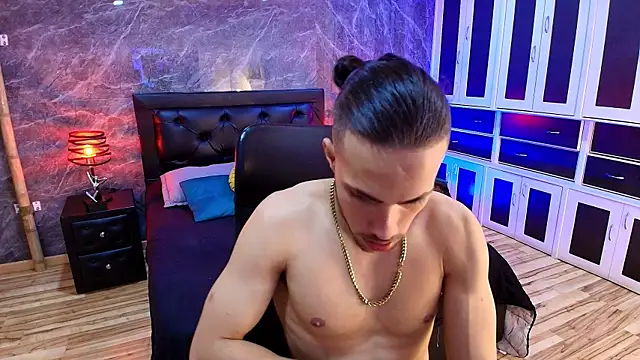 PatrickS25 online show from March 4, 2026, 4:20 am