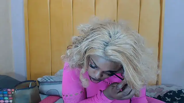 SexyHarleyBlack online show from June 20, 2026, 6:02 pm