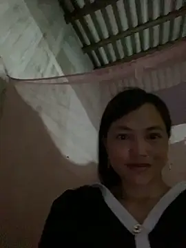 Lilik2 online show from May 6, 2026, 10:03 pm