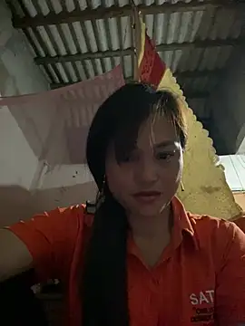 Lilik2 online show from April 22, 2026, 5:42 pm