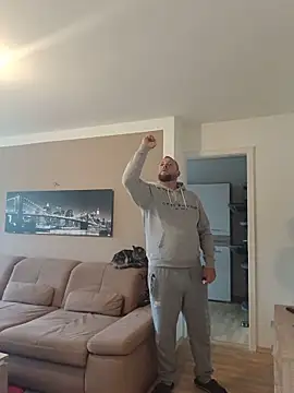 Chiemsee610 online show from June 9, 2026, 5:03 pm