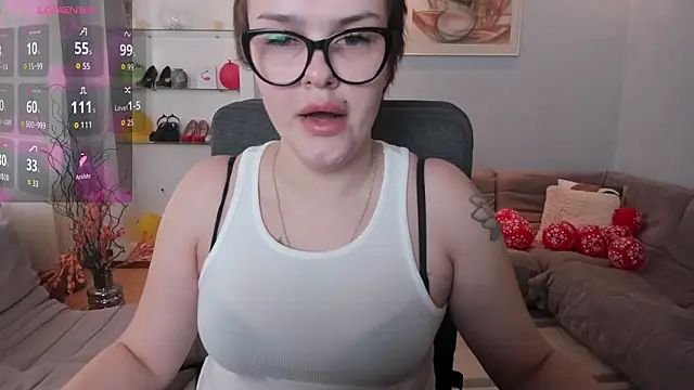 Snapshot of KamillaJei chatting on March 10, 2026, 5:00 am KamillaJei online show from March 10, 2026, 5:00 am