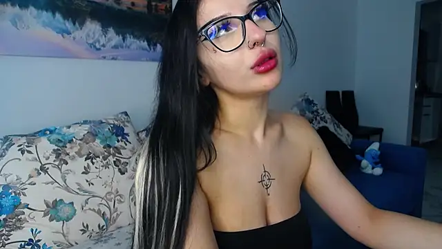 Snapshot of RavenFoxxy chatting on July 28, 2026, 12:48 pm RavenFoxxy online show from July 28, 2026, 12:48 pm