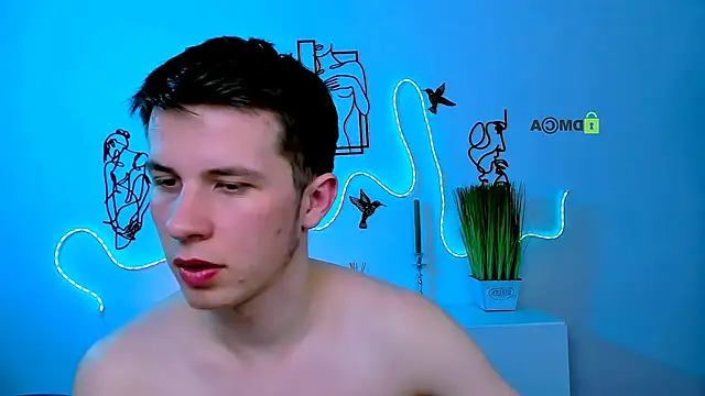 Snapshot of leo_valor chatting on March 10, 2026, 12:58 am leo valor online show from March 10, 2026, 12:58 am