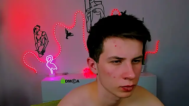 Snapshot of leo_valor chatting on March 16, 2026, 10:56 pm leo valor online show from March 16, 2026, 10:56 pm