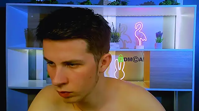 Snapshot of leo_valor chatting on March 10, 2026, 8:13 pm leo valor online show from March 10, 2026, 8:13 pm