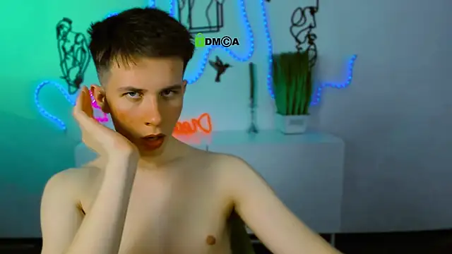 Snapshot of leo_valor chatting on March 23, 2026, 10:31 pm leo valor online show from March 23, 2026, 10:31 pm