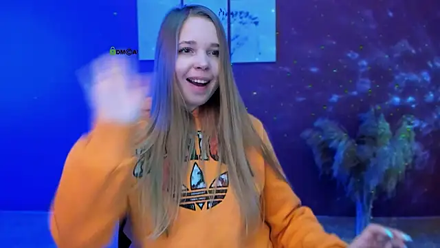 Snapshot of teya_starling chatting on February 8, 2026, 12:36 pm teya starling online show from February 8, 2026, 12:36 pm