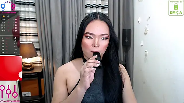 Fantacyloverr online show from June 3, 2026, 3:51 am