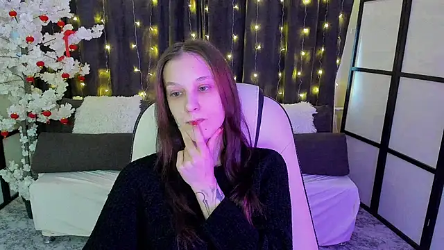 KrisDoeil online show from January 12, 2026, 8:54 am