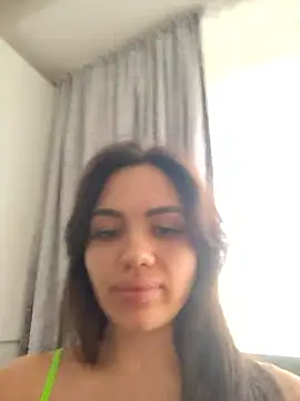 Snapshot of SiennaLuxexx chatting on March 16, 2026, 2:10 pm SiennaLuxexx online show from March 16, 2026, 2:10 pm