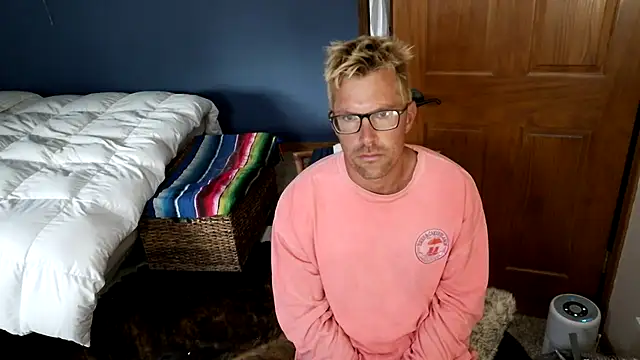 SpunRedneck online show from June 20, 2026, 12:04 am
