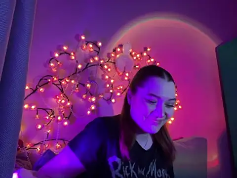 Snapshot of Ungoliant_Kiss chatting on February 24, 2026, 4:08 pm Ungoliant Kiss online show from February 24, 2026, 4:08 pm