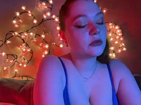 Snapshot of Ungoliant_Kiss chatting on March 20, 2026, 5:36 pm Ungoliant Kiss online show from March 20, 2026, 5:36 pm