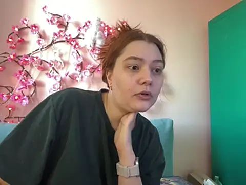 Snapshot of Ungoliant_Kiss chatting on March 15, 2026, 11:06 am Ungoliant Kiss online show from March 15, 2026, 11:06 am