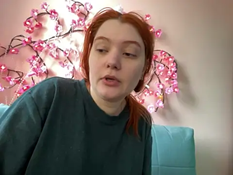 Snapshot of Ungoliant_Kiss chatting on April 4, 2026, 11:50 am Ungoliant Kiss online show from April 4, 2026, 11:50 am