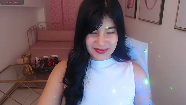 Nina harpper  online show from February 17, 2026, 12:46 pm