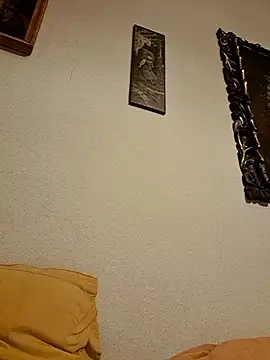 Snapshot of gini92 chatting on February 9, 2026, 7:34 pm gini92 online show from February 9, 2026, 7:34 pm