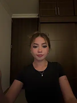 Snapshot of abbymnd1 chatting on May 28, 2026, 12:29 am abbymnd1 online show from May 28, 2026, 12:29 am