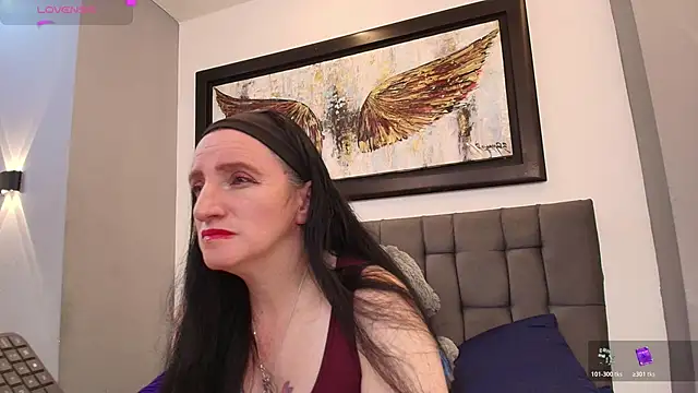 Andre cloefoxx  online show from December 5, 2025, 3:38 am