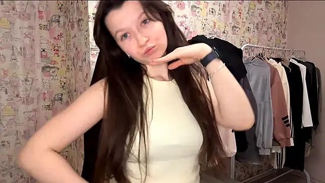 EllieBerrie online show from January 5, 2026, 5:27 pm