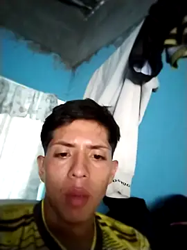 Snapshot of Manuelp0203 chatting on April 28, 2026, 9:41 pm Manuelp0203 online show from April 28, 2026, 9:41 pm