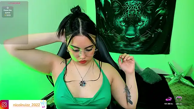 Nicolle Ruizz online show from June 30, 2026, 7:25 pm
